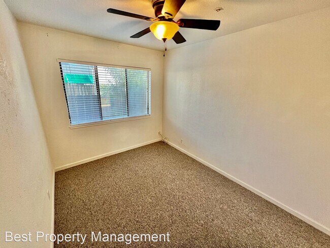 Building Photo - 3 br, 1 bath House - 33954 13th Street