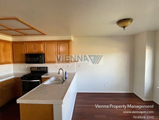 Building Photo - 5311 Delta Dr