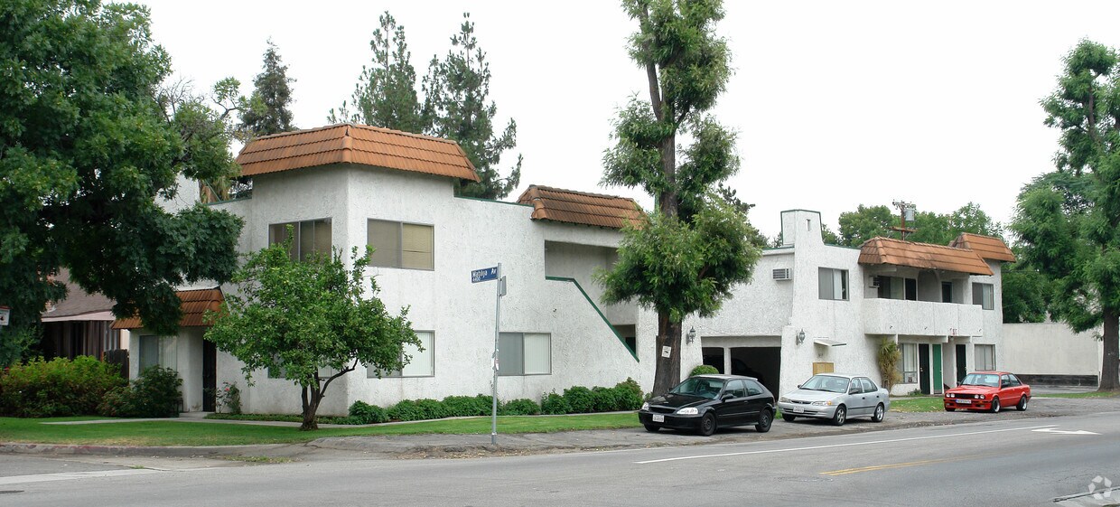 13805 Moorpark St, Sherman Oaks, CA 91423 Apartments in Sherman Oaks, CA