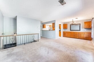 Building Photo - 26 Dogwood Dr