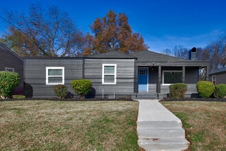 Building Photo - 2604 Holmes Ave NW