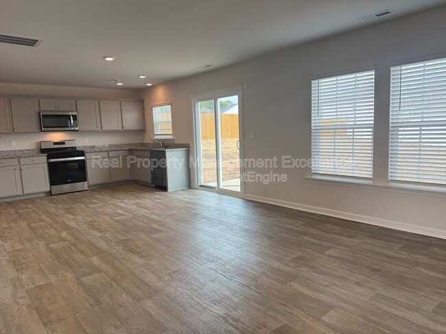 Building Photo - 3117 Pasile Ct