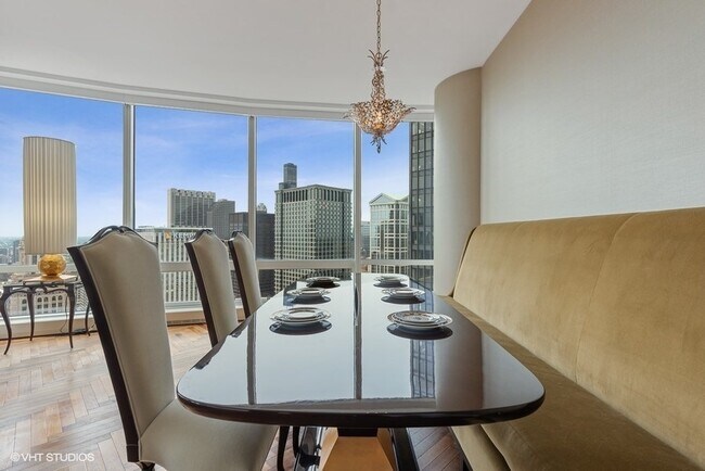 Building Photo - 401 N Wabash Ave