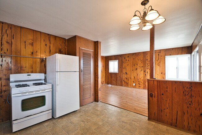 Foto del edificio - 448 Rosecrans Ave