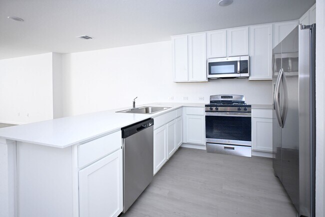 Building Photo - 7603 Adam Star