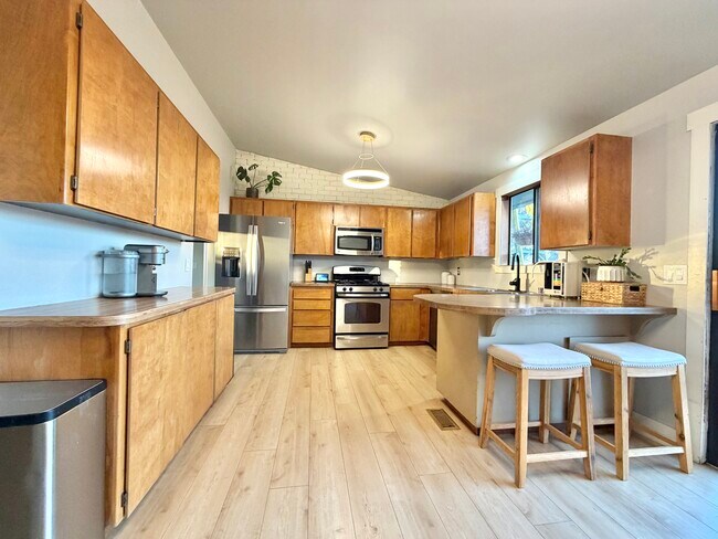 Foto del edificio - 2028 N Havichur Loop