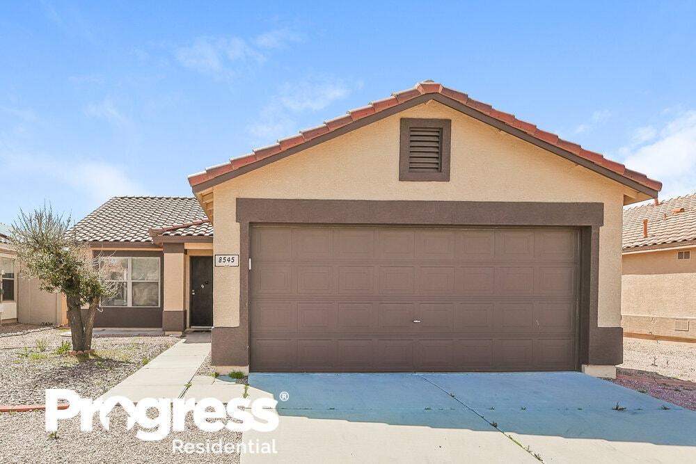 8545 E Kiowa Ave, Mesa, AZ 85209 House Rental in Mesa, AZ