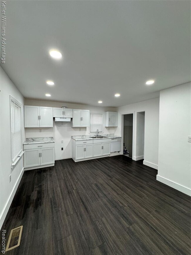 Foto del edificio - 8841 Auburn St