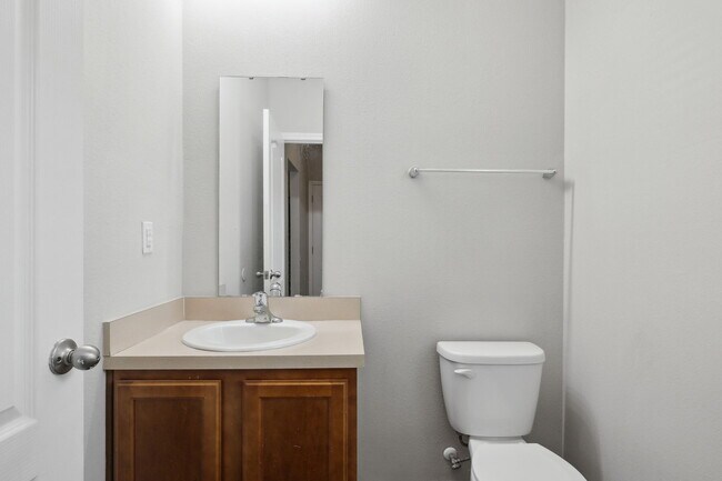 Building Photo - 418 Ashby Landing Way