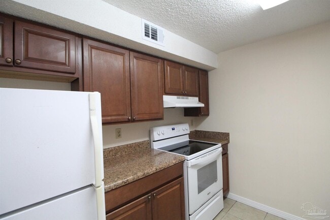 Foto del edificio - 9618 Sandpiper St