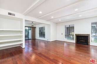 Building Photo - 449 W Duarte Rd