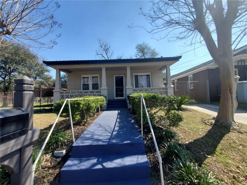 Foto principal - 120 Jenks St