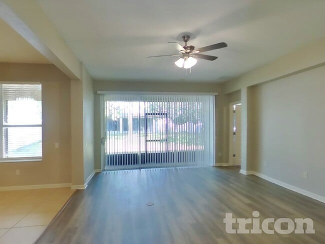 Building Photo - 13309 Fernow St