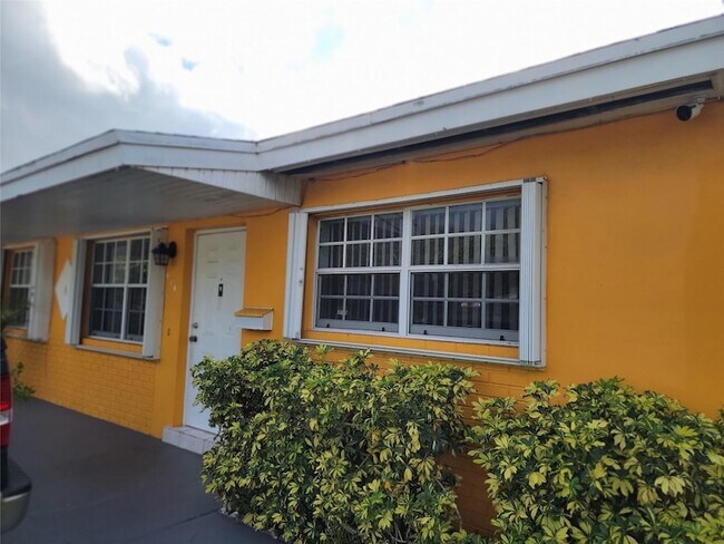 Foto del edificio - 410 SW 11th Ave