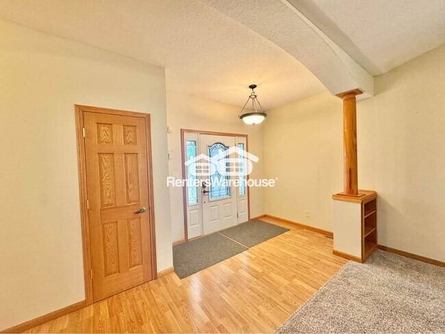 Foto del edificio - 3112 Hart Ave