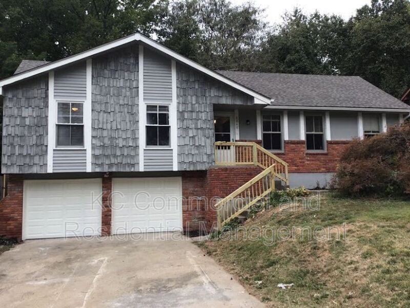 Foto principal - 8840 Crescent Ave