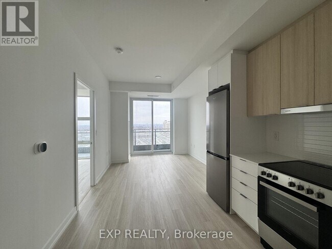 Photo du bâtiment - 9751 Markham Rd