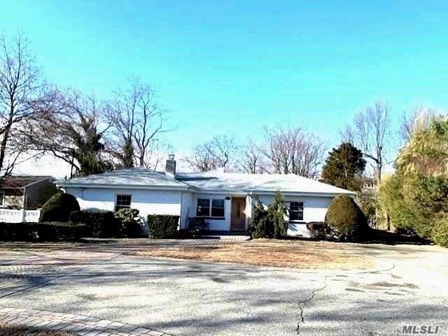 Building Photo - 537 Plainview Rd