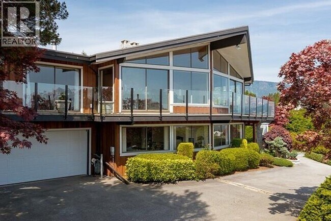 Photo du bâtiment - 1403 Chippendale Rd