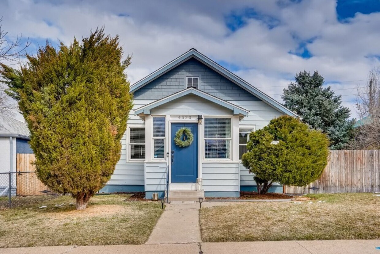 Primary Photo - Remodeled Home in Berkeley/Mountain View N...