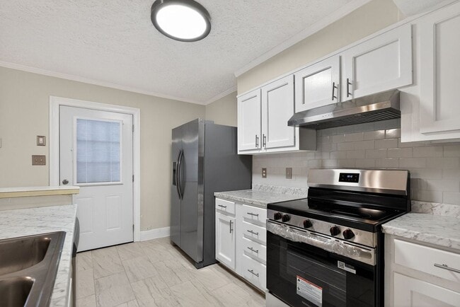 Building Photo - 898 Chippendale Ln