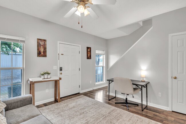 Building Photo - Lampkin Court