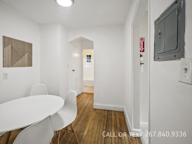 Foto del edificio - 10 Danbury St SE