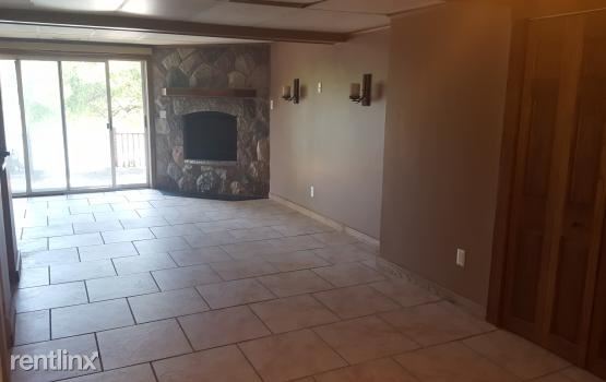 Building Photo - 6671 Andersonville Rd