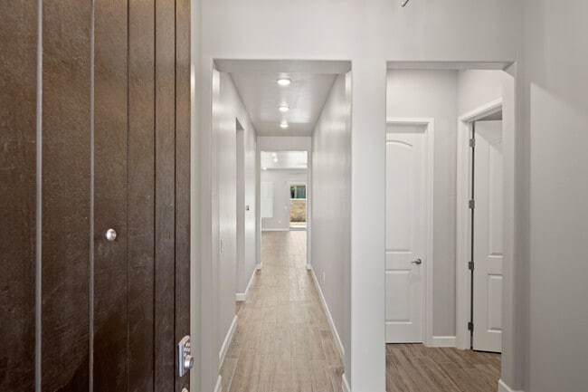 Foto del edificio - 3936 San Marino Rd