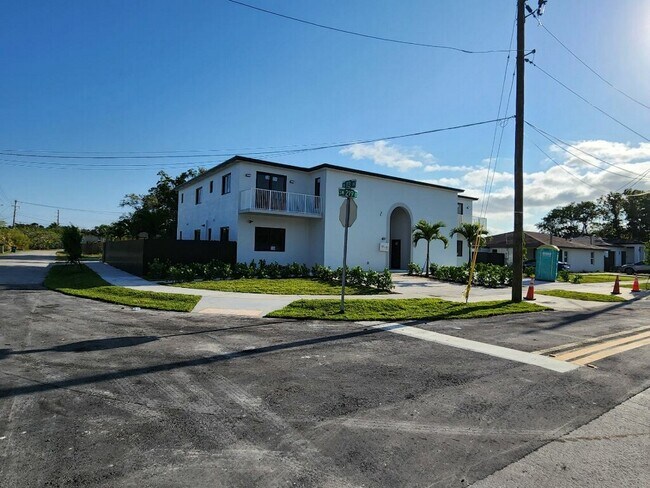 Building Photo - 11285 SW 219th St