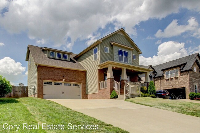 Building Photo - 4 br, 2.5 bath House - 2422 Senseney Drive