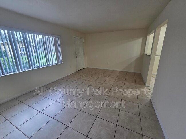 Foto del edificio - 210 Leelon Rd