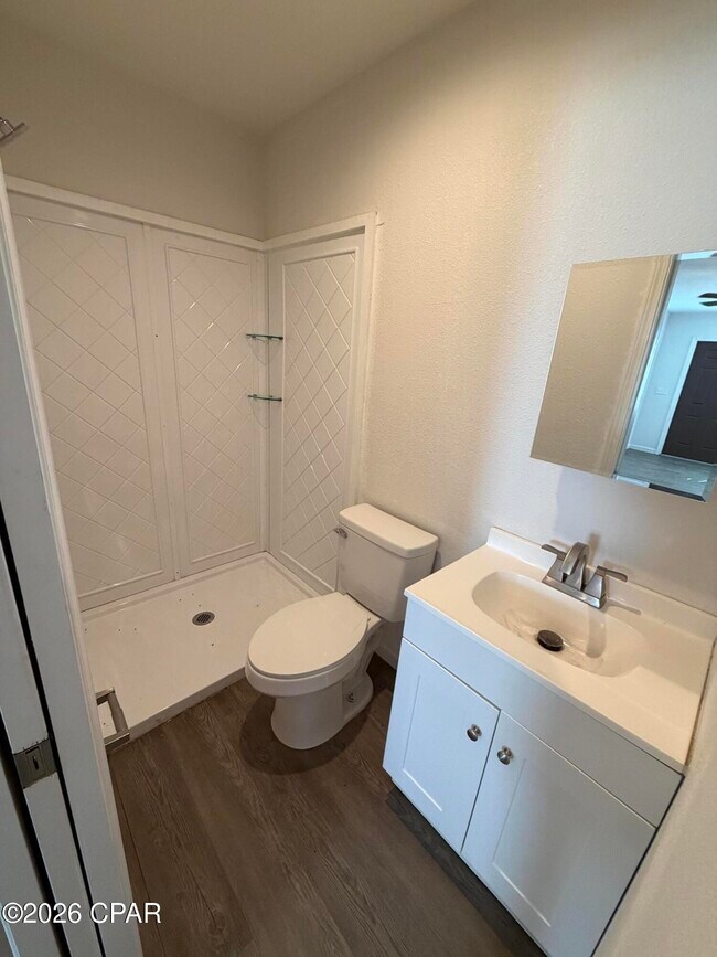 Building Photo - 143 Claire Ave