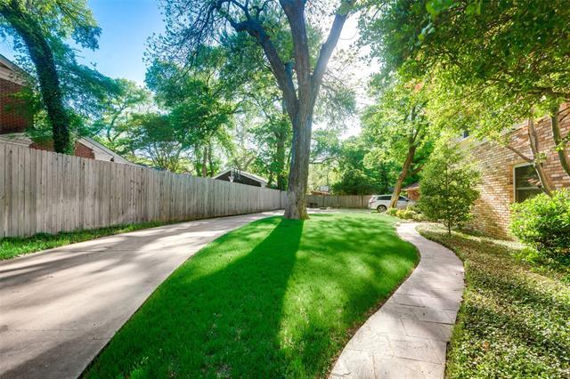 Foto del edificio - 3224 Preston Hollow Rd