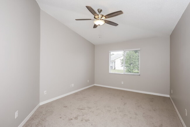 Building Photo - 12128 Buffington Ln