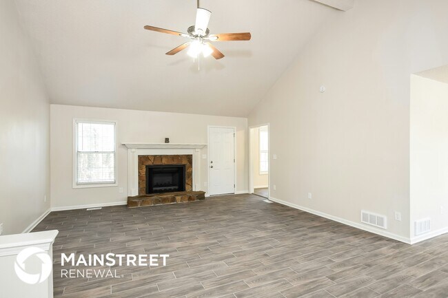 Foto del edificio - 1445 Glynn Oaks Dr SW