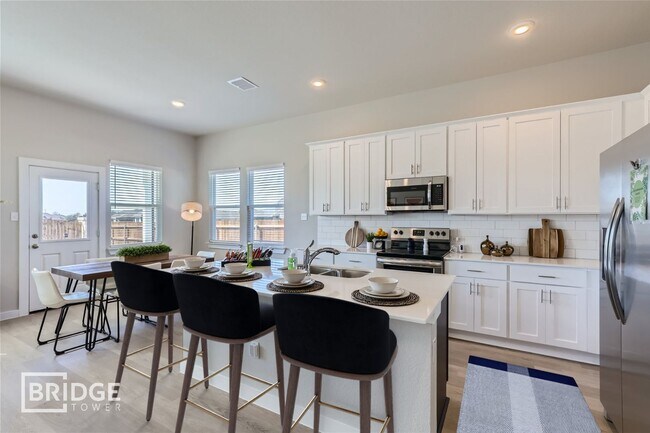 Foto del edificio - 417 Barnwood Ct