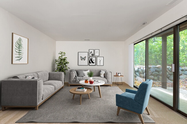 Building Photo - Traver Courts