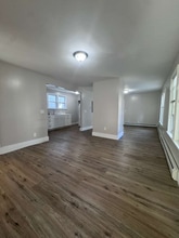 Building Photo - 267 Silver St