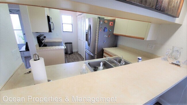 Building Photo - 2 br, 2 bath House - 448 Bouchelle Dr. #101