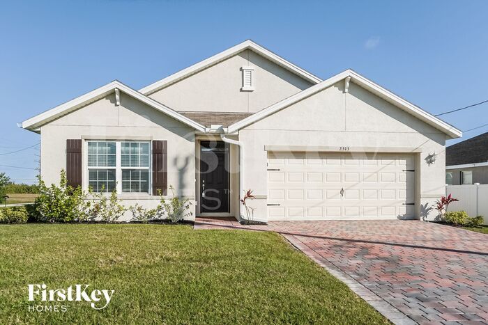 Foto principal - 2313 NW 5th Terrace