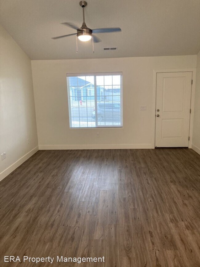 Building Photo - 2 br, 1 bath House - 2334 N 450 W