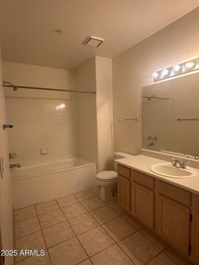 Foto principal - 7575 E Indian Bend Rd