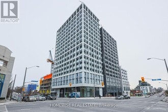 Building Photo - 2020-2020 Bathurst St