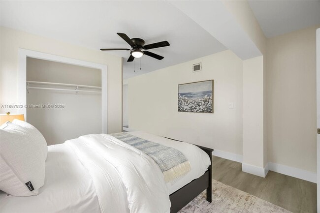 Foto del edificio - 1232 NW 32nd Pl