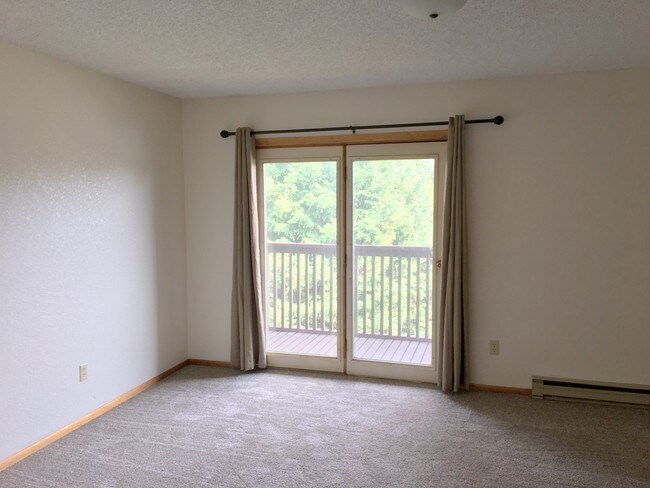 Building Photo - 1350 Panners Pl