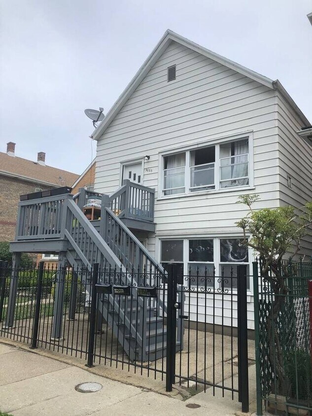 5033 S Rockwell St, Chicago, IL 60632 House Rental in Chicago, IL