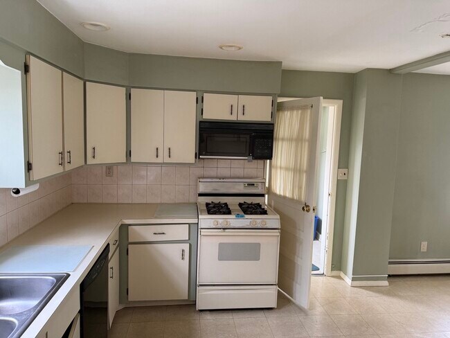 Foto del edificio - 139 Lincoln Hwy