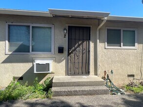 Building Photo - 540 Gilbert Ave