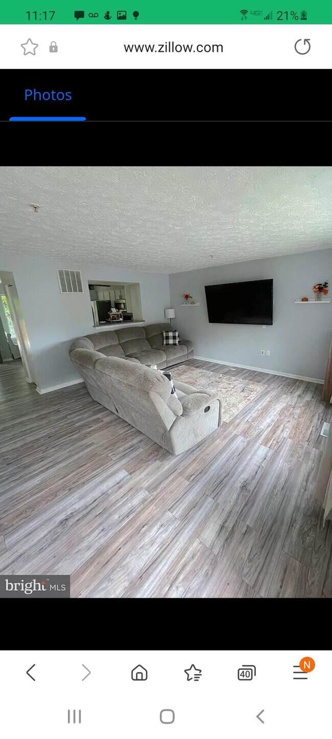 Foto del edificio - 2064 Paperbark Rd